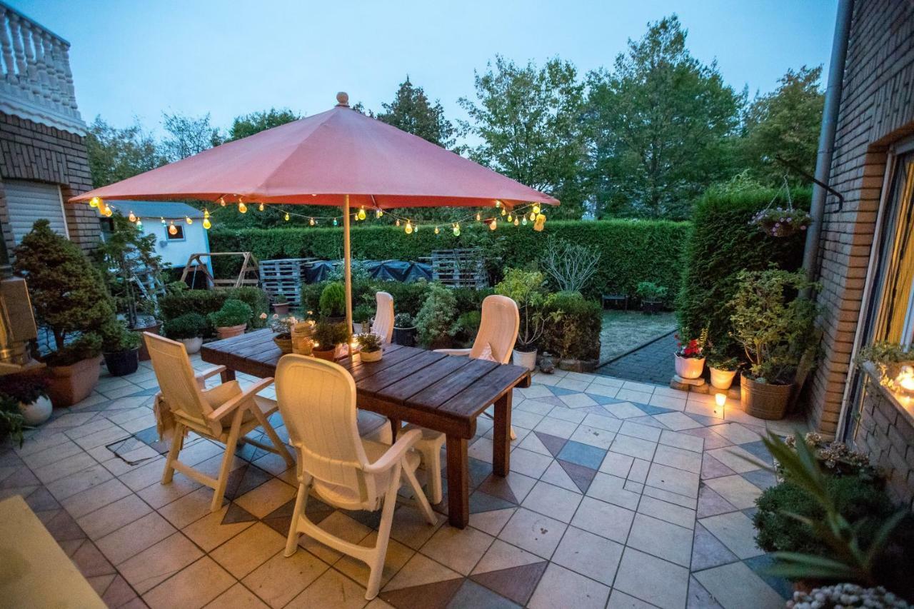 Ferienwohnung Landhaus Swisttal - In Der Naehe Phantasialand Bruehl Und Palmenparadies Therme Euskirchen Zewnętrze zdjęcie